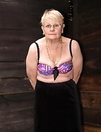Next Door granny big tits aged shows pink pussy