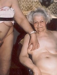 Super granny whore slut shows big boobs